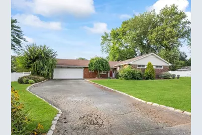 4 Marshmallow Drive, Commack, NY 11725 - Photo 1