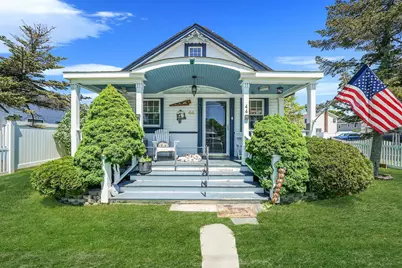 44 Willis Avenue, Merrick, NY 11566 - Photo 1