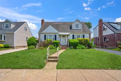 192 Whitehall Road S, Garden City South, NY 11530 - Photo 1