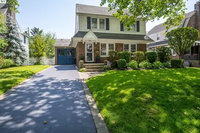 15 Jefferson Street, Garden City, NY 11530 - Photo 1