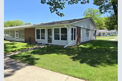 232 Blackpool Court #F, Ridge, NY 11961 - Photo 1