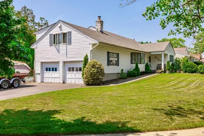 62 Overlea Street N, Massapequa Park, NY 11762 - Photo 1