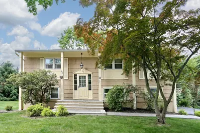 11 Claremont Lane, Suffern, NY 10901 - Photo 1