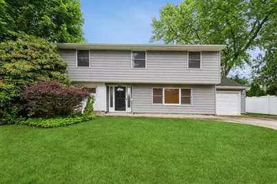 184 N Atlanta Avenue, Massapequa, NY 11758 - Photo 1