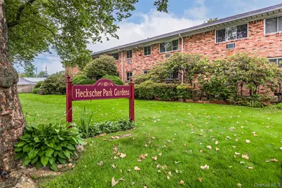 105 Prime Avenue #D4, Huntington, NY 11743 - Photo 1