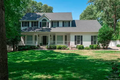 44 Croft Lane, Smithtown, NY 11787 - Photo 1