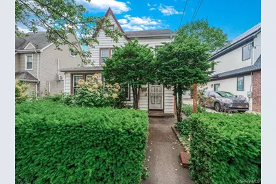 29 Jayson Avenue, Great Neck, NY 11021 - Photo 1