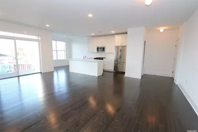 516 Marina Pointe Drive, East Rockaway, NY 11518 - Photo 1