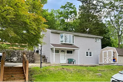 33 Roosevelt Place, Stony Point, NY 10980 - Photo 1