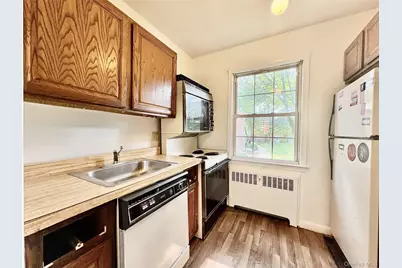 182 Pinewood Road #28, Hartsdale, NY 10530 - Photo 1