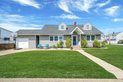 902 Sunrise Avenue, Bellmore, NY 11710 - Photo 1