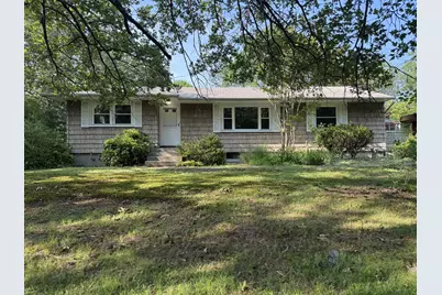 11 Vose Place, Huntington, NY 11743 - Photo 1