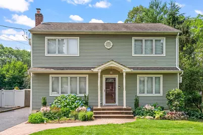 20 Leeds Street, South Huntington, NY 11746 - Photo 1
