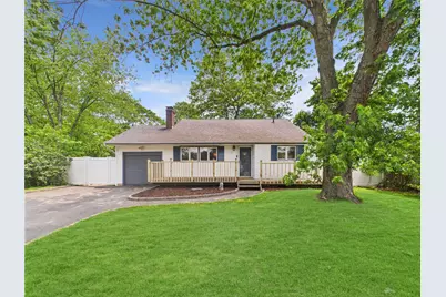 18 Huron Street, Port Jefferson Station, NY 11776 - Photo 1