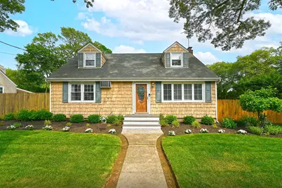 176 Melville Road, South Huntington, NY 11746 - Photo 1