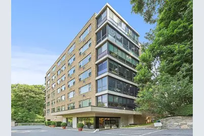 72 Pondfield Road W #2F, Bronxville, NY 10708 - Photo 1