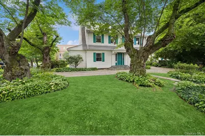 32 Aka 26 Beechwood Terrace, Yonkers, NY 10705 - Photo 1