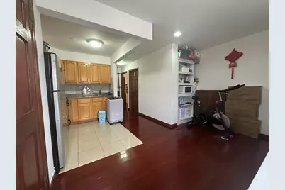 14449 Barclay Avenue #5D, Flushing, NY 11355 - Photo 1