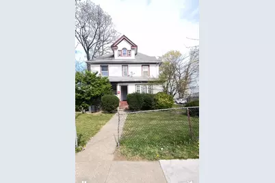 88 N Columbus, Freeport, NY 11520 - Photo 1