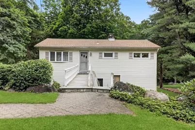 3 Galloway Lane, Cortlandt Manor, NY 10567 - Photo 1