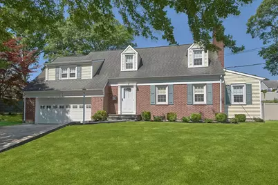 19 Cloverdale Avenue, White Plains, NY 10603 - Photo 1