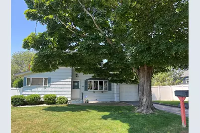 90 Lenore Lane, Farmingville, NY 11738 - Photo 1