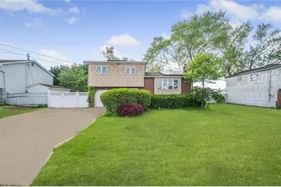 38 W 17th Street, Deer Park, NY 11729 - Photo 1