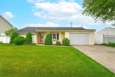 4281 Ludwig Lane, Bethpage, NY 11714 - Photo 1