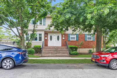 58 W Mineola Avenue, Valley Stream, NY 11580 - Photo 1