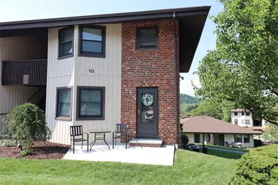 18 Hastings Court #E, Yorktown Heights, NY 10598 - Photo 1