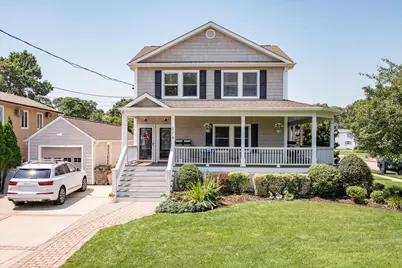 274 Lincoln Avenue, Rockville Centre, NY 11570 - Photo 1