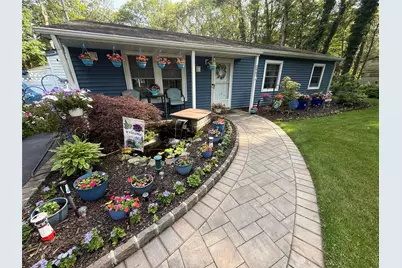 208 Country Road, Medford, NY 11763 - Photo 1