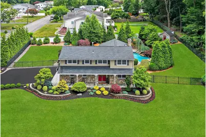 111 Waters Edge, Congers, NY 10920 - Photo 1