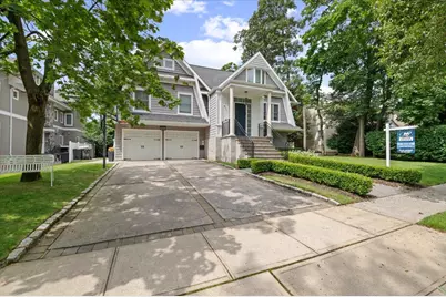 1029 New McNeil Avenue, Lawrence, NY 11559 - Photo 1