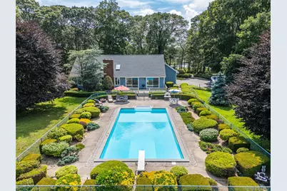 250 Peconic Bay Boulevard, Aquebogue, NY 11931 - Photo 1