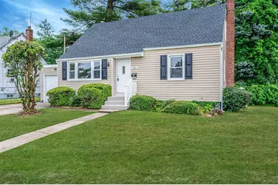 523 18th Street, West Babylon, NY 11704 - Photo 1