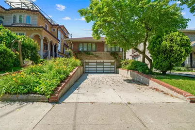 15426 Powells Cove Boulevard, Whitestone, NY 11357 - Photo 1