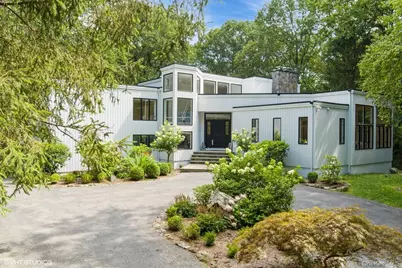 4 Hemlock Hollow Place, Armonk, NY 10504 - Photo 1