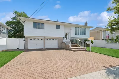 159 Harris Drive, Oceanside, NY 11572 - Photo 1