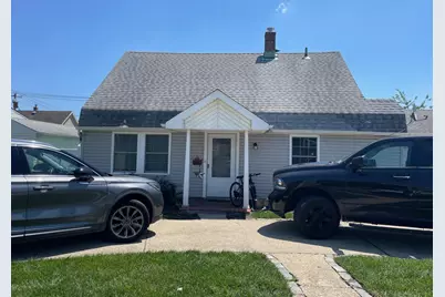 59 Wolcott Road N, Levittown, NY 11756 - Photo 1