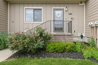 6806 Chelsea Cove N, Hopewell Junction, NY 12533 - Photo 1