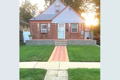 113 Mason Street, Hempstead, NY 11550 - Photo 1