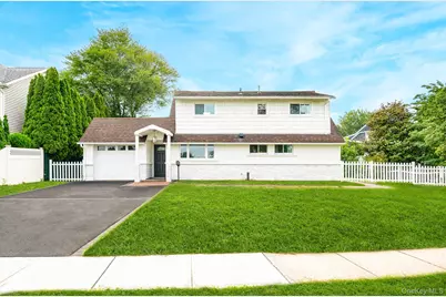 33 Ball Park Lane, Hicksville, NY 11801 - Photo 1