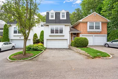 28 The Mews, Syosset, NY 11791 - Photo 1