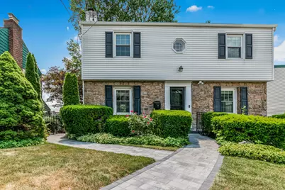 10 Huntington Drive, Yonkers, NY 10704 - Photo 1