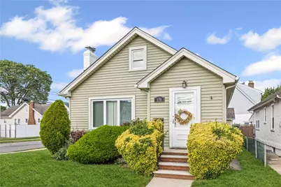 178 Charles Street, Lynbrook, NY 11563 - Photo 1