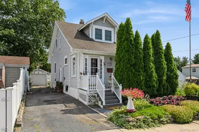 45 Cherry Street, Locust Valley, NY 11560 - Photo 1