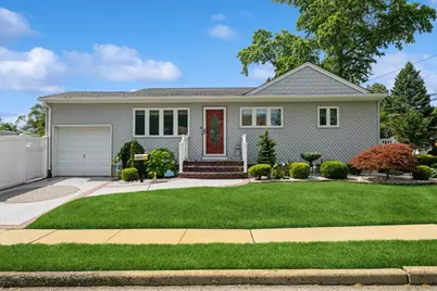 3300 Walters Avenue, Wantagh, NY 11793 - Photo 1