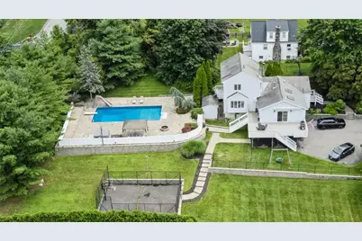 14 Gleneida Boulevard, Mahopac, NY 10541 - Photo 1