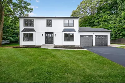 21 Kent Place, Smithtown, NY 11787 - Photo 1
